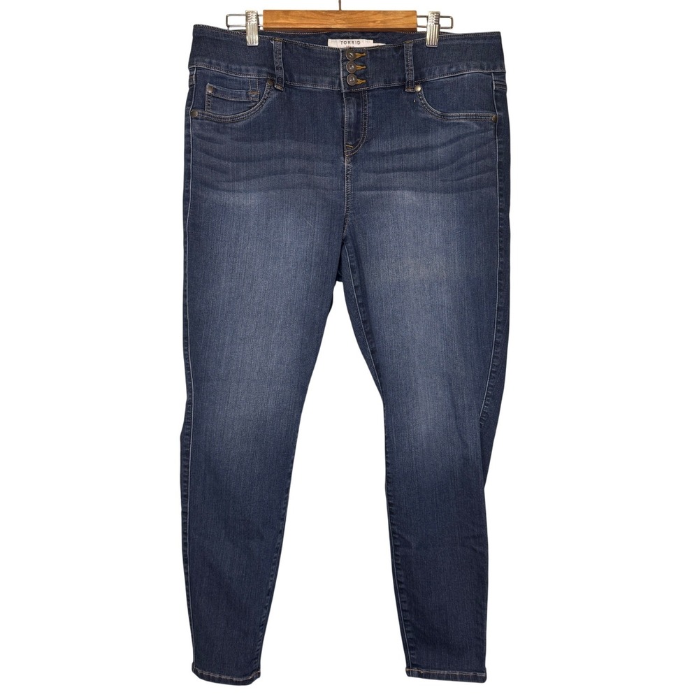 Torrid First At Fit Jeggings Dark Wash Triple Button Skinny Jeans 18R 10008365